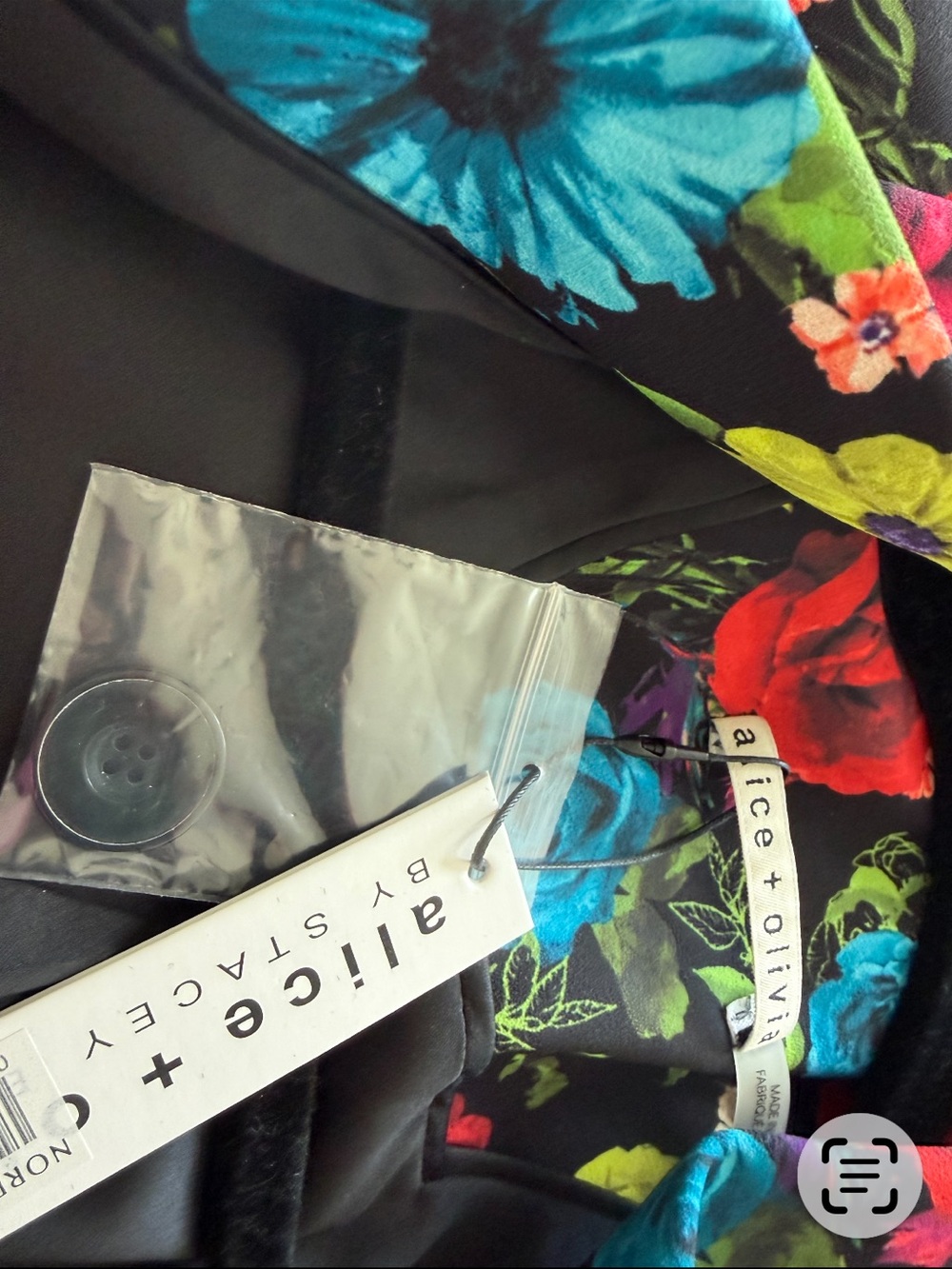 Alice + Olivia Macey floral blazer multicolored Sz 4 - Picture 10 of 10